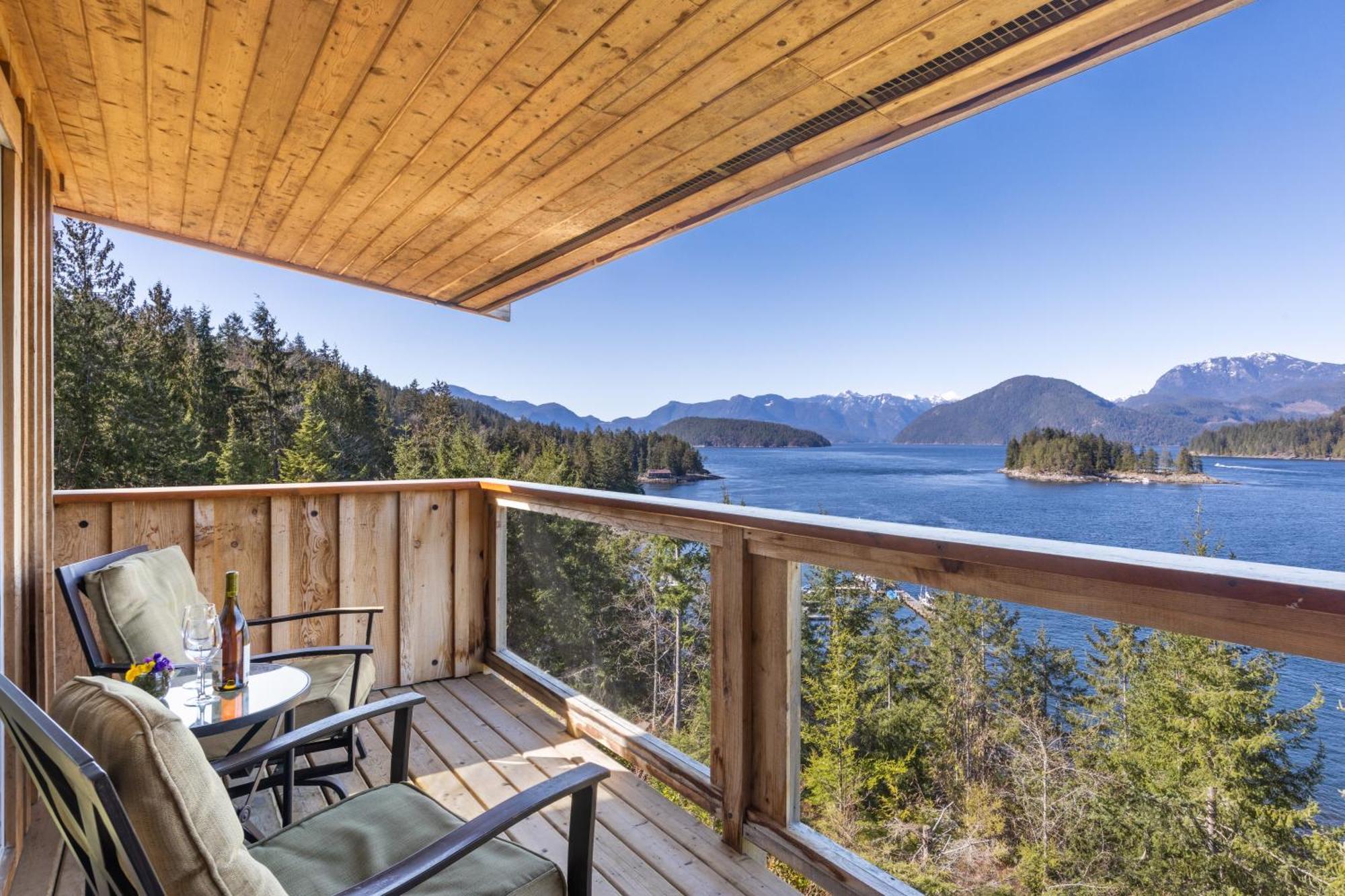 West Coast Wilderness Lodge Egmont Eksteriør bilde