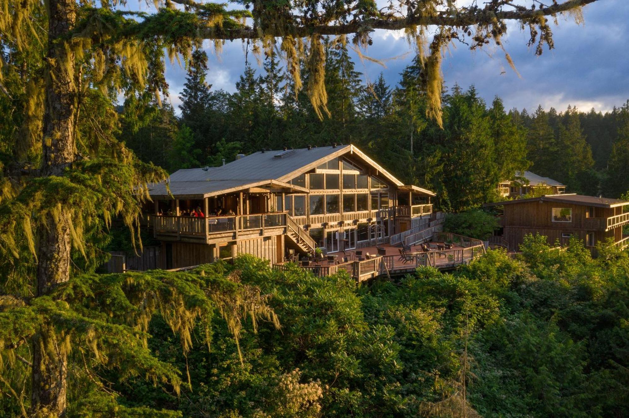 West Coast Wilderness Lodge Egmont Eksteriør bilde